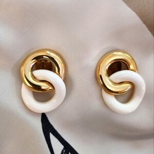 Givenchy signed clip-on "Authentic" Vintage